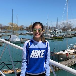 Meet your Posher, Louise